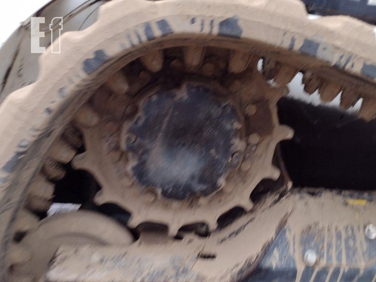 2017-bobcat-t595-image-30