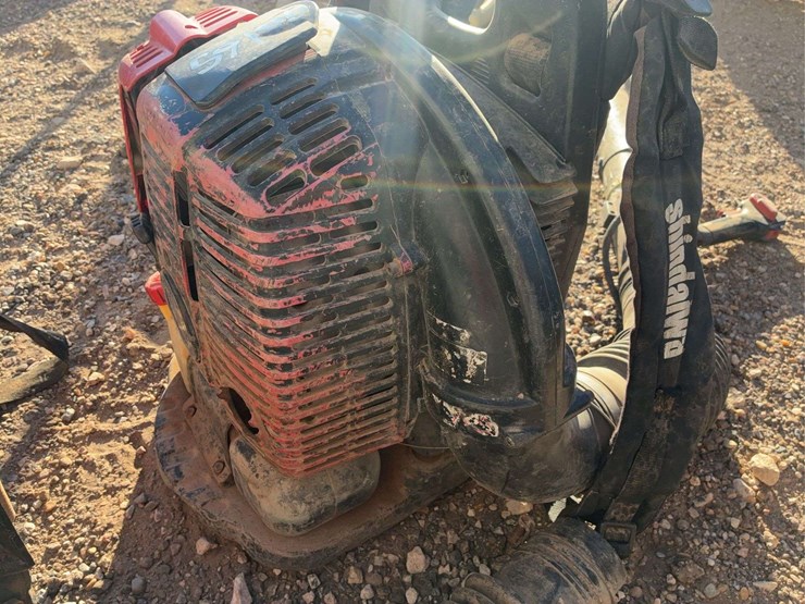 (2)-backpack-blowers-image-5