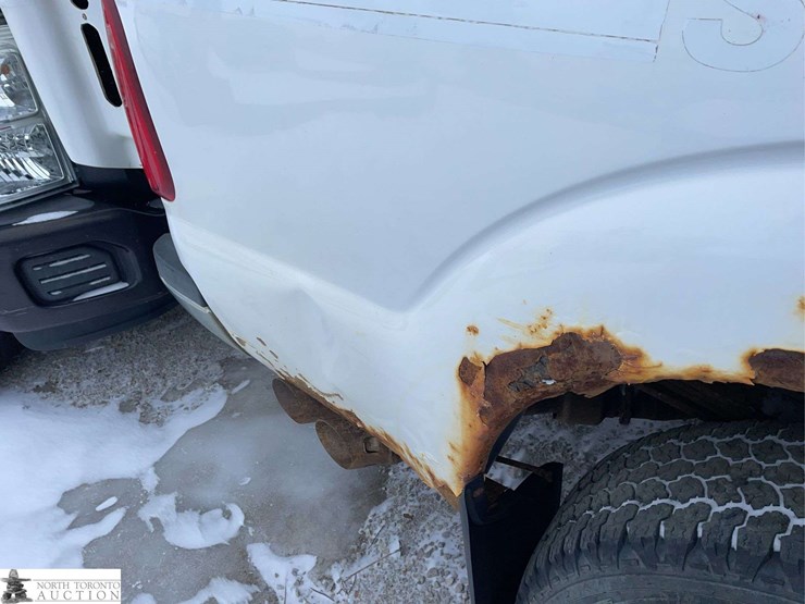 2013-ford-f350-image-27