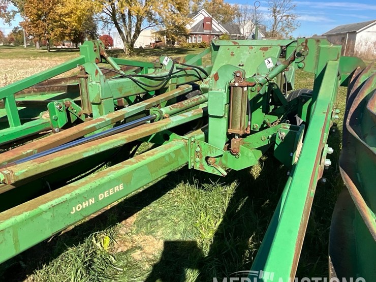 john-deere-530-image-27