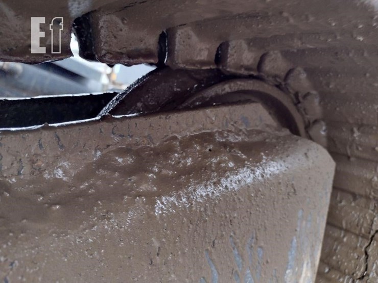 2014-hitachi-zx35u-image-41