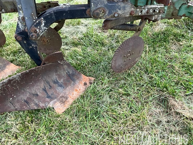 john-deere-2700-image-41