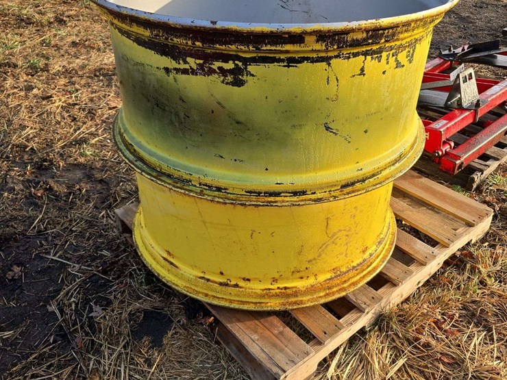 40"-rims-9-bolt-image-3