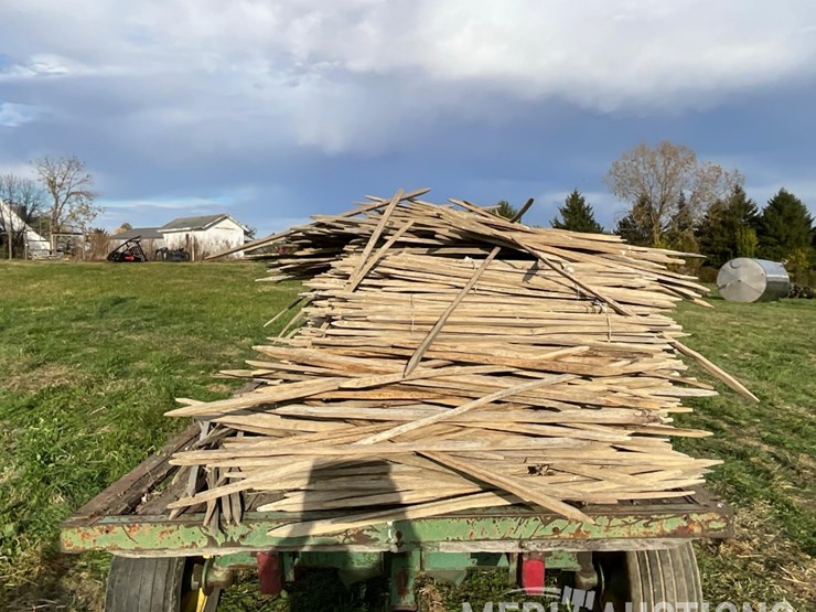 hay-rack-on-john-deere-running-gear-image-9