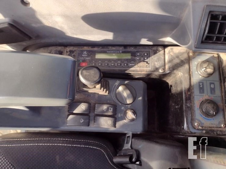 2022-sany-sy35u-image-10