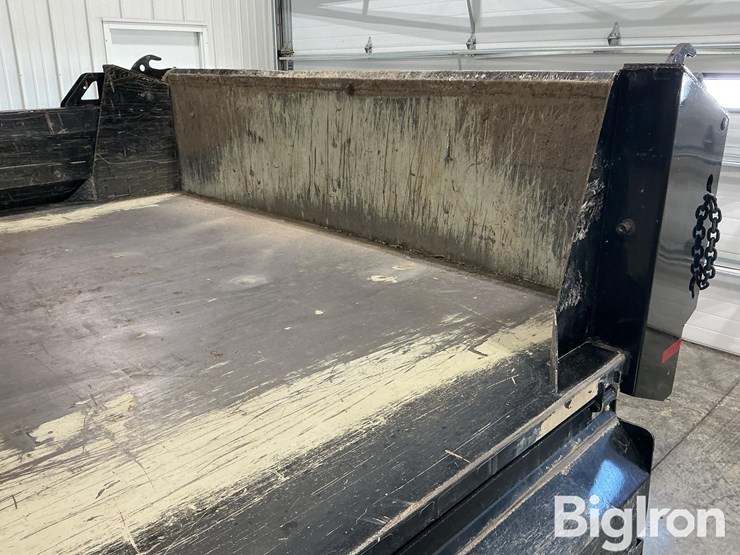 2020-chevrolet-silverado-5500hd-image-18