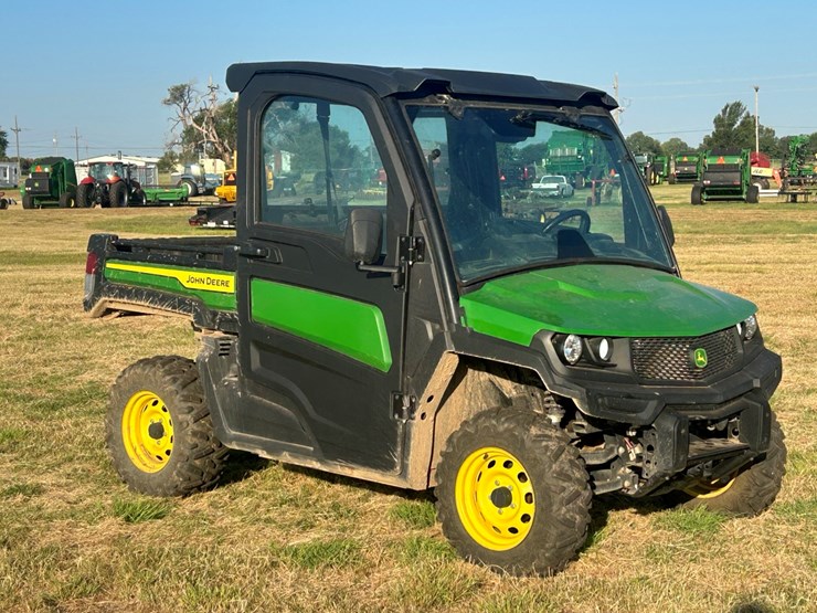 #26-•-john-deere-xuv-865m-image-1