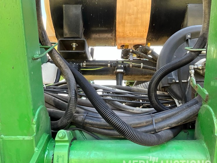 john-deere-1790-image-61