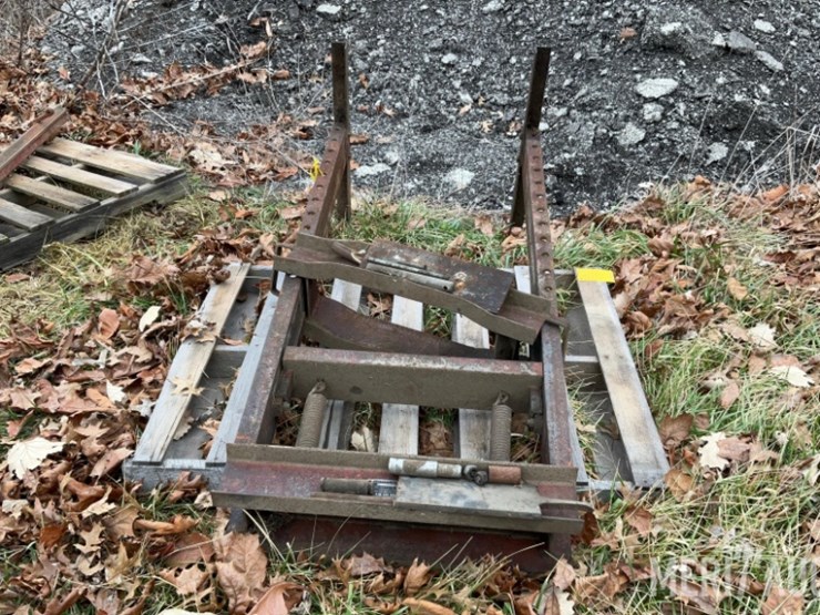 redarrow-tow-bar-mfg-shop-press-image-2