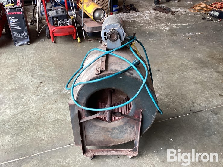 shop-fan-on-wheels-image-8