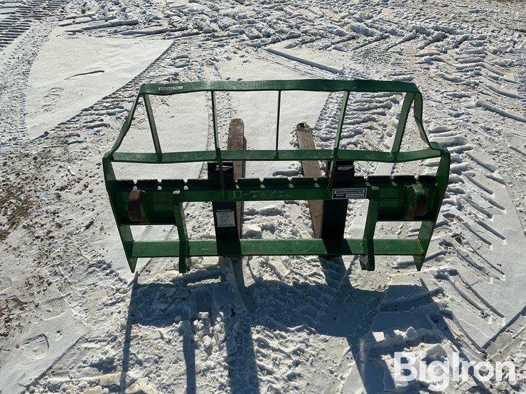 2013-frontier-4'-euro-mount-pallet-forks-image-6