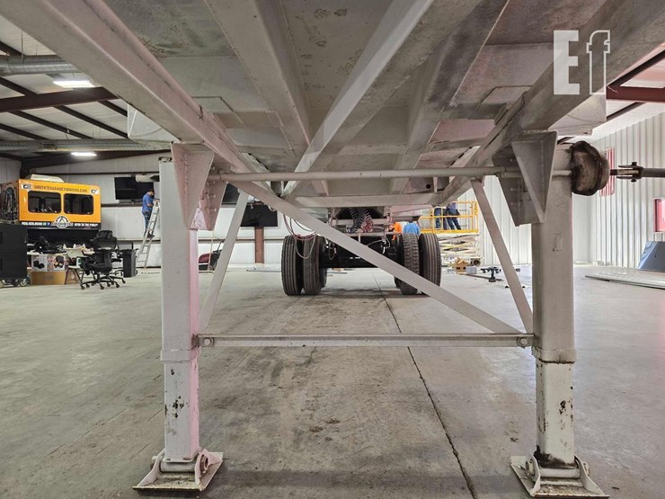 1996-clement-end-dump-image-10