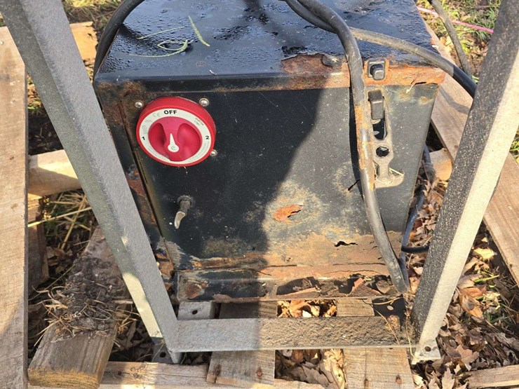 hews-hyd-lift-gate-pump-image-2