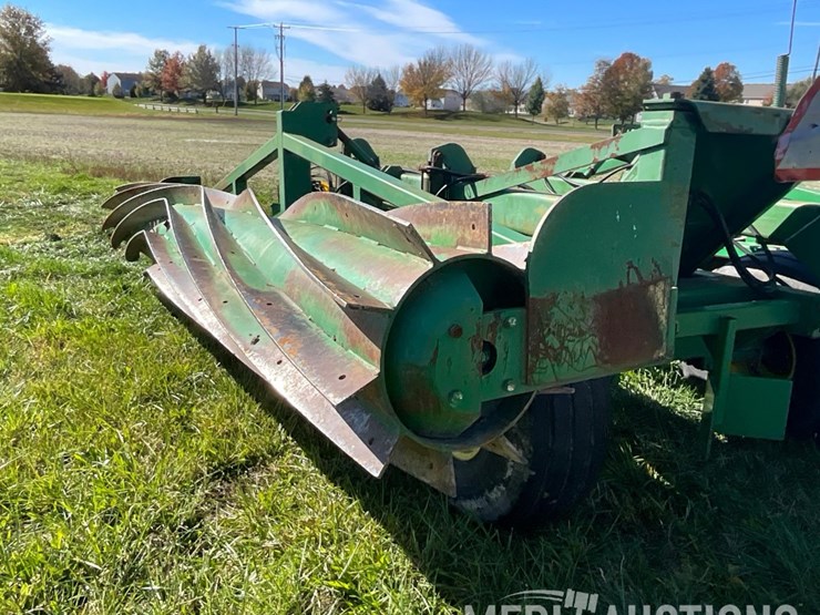 john-deere-530-image-12