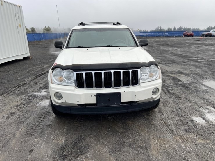 2005-jeep-grand-cherokee-limited-image-8