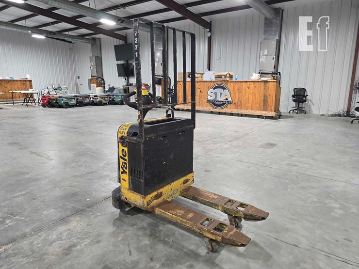 2009-yale-mpb040e-image-2