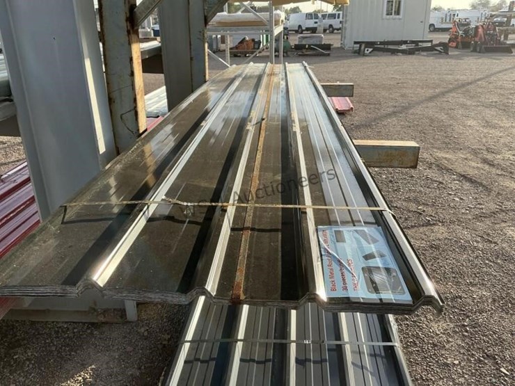 (30)-3ft-x-16ft-black-metal-roof-panels,-image-3
