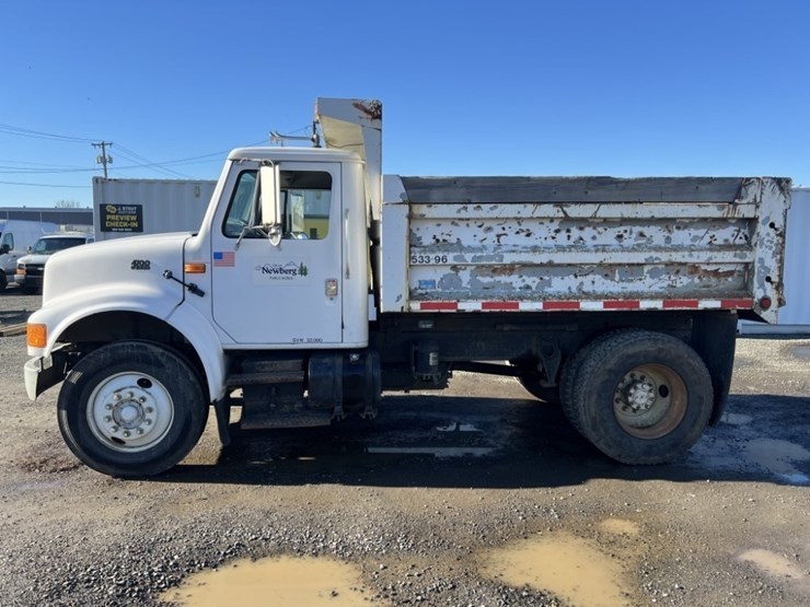 1996-international-4700-image-7