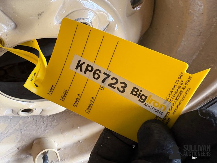 mrl-9.5l-15-tire-on-6-bolt-rim-image-9