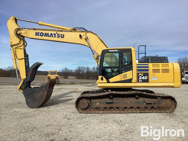 2019-komatsu-pc240-lc-11-image-8