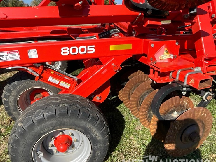 2016-kuhn-krause-8005-excelerator-verticle-tillage-tool-image-25