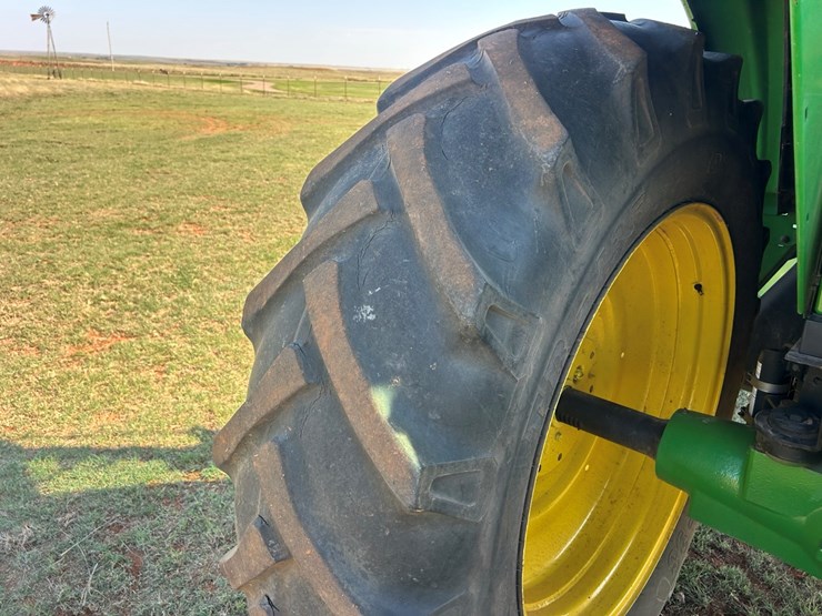 2006-john-deere-7320-image-8