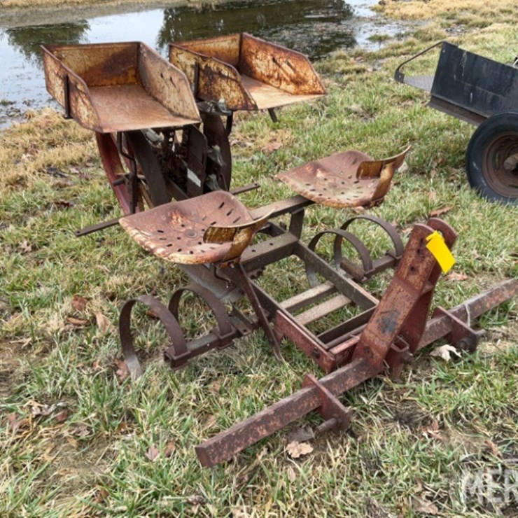 Holland 3pt. Tree Transplanter