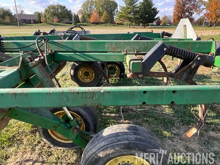 john-deere-714-image-42