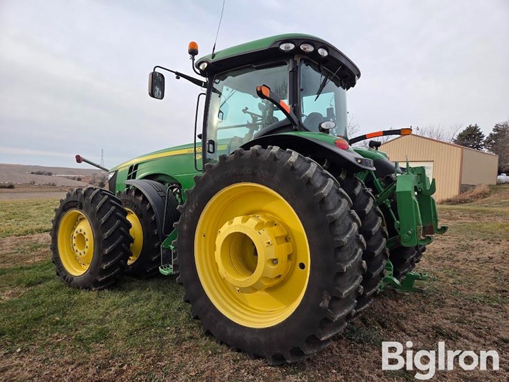 2013-john-deere-8360r-image-7
