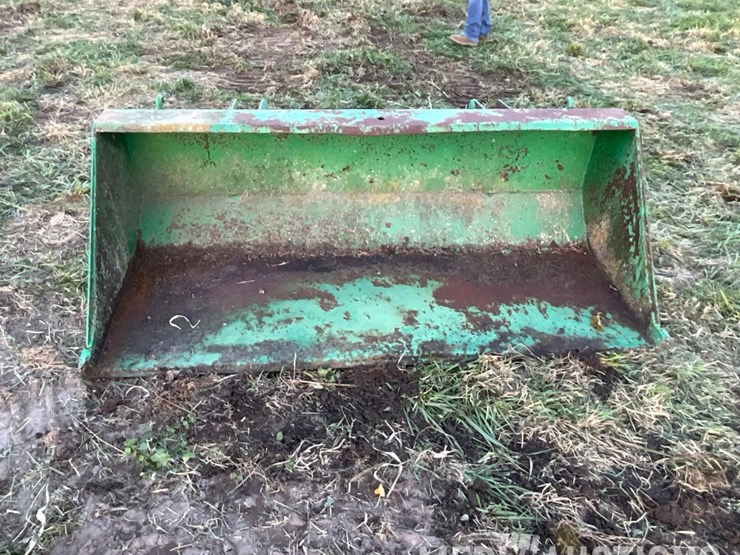 6ft.-loader-bucket-image-8