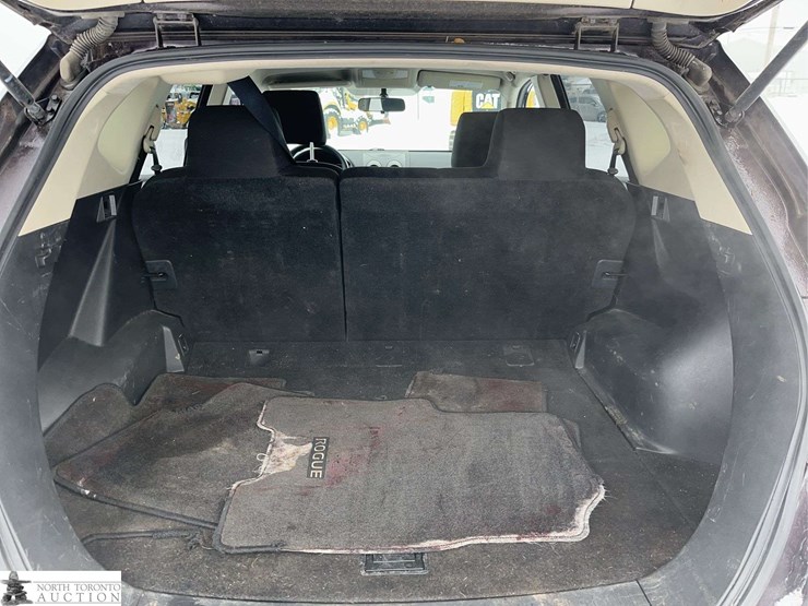 2013-nissan-rogue-image-32