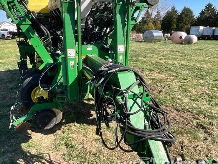 john-deere-1790-image-7