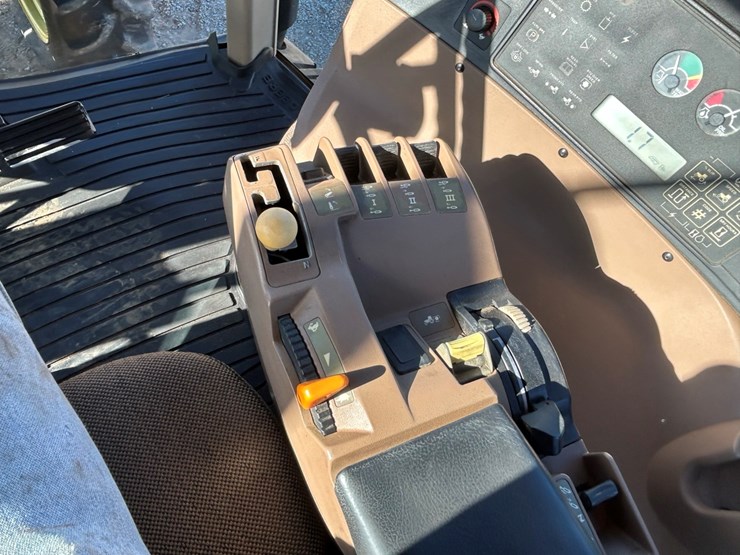 1998-john-deere-8400-image-33