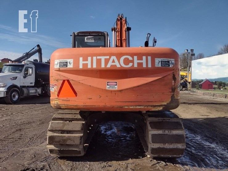 2012-hitachi-zx160-lc-3-image-4