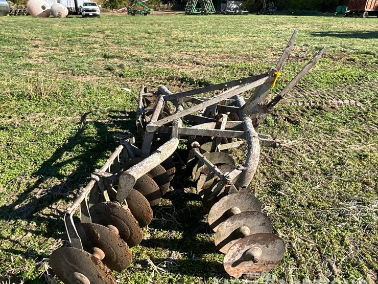 8ft.-3pt.-disc-image-6