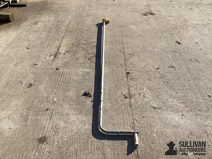 shur-lok-roll-tarp-handle-image-2