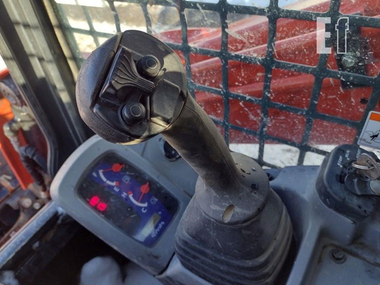 kubota-svl75-image-8