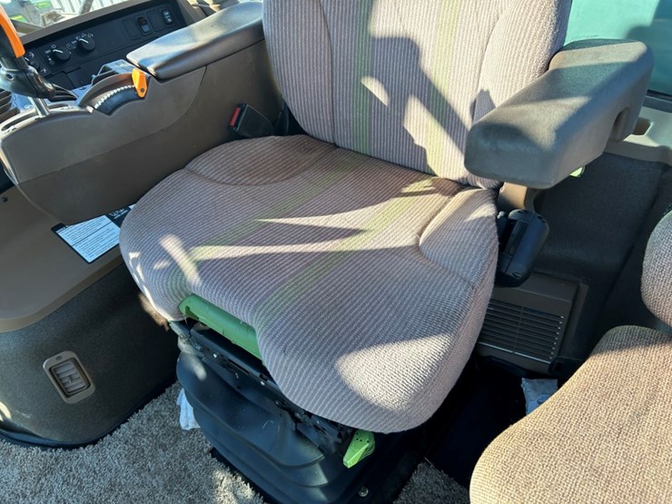 2013-john-deere-4940-image-45