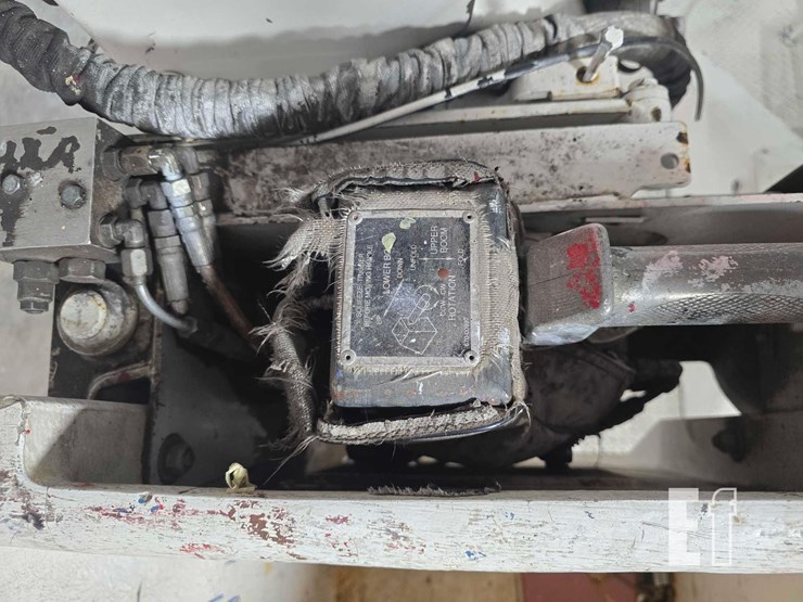 2009-altec-am855-image-32