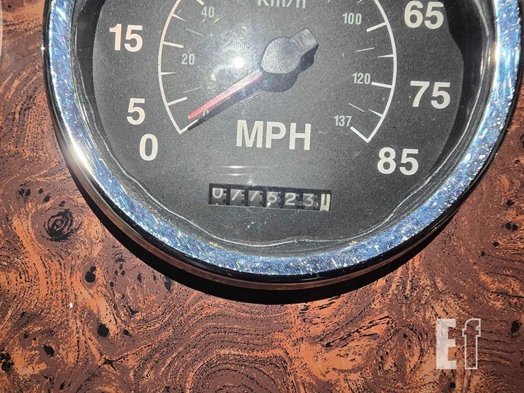 2005-international-9400-image-13