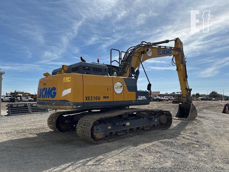 2023-xcmg-xe210u-image-3