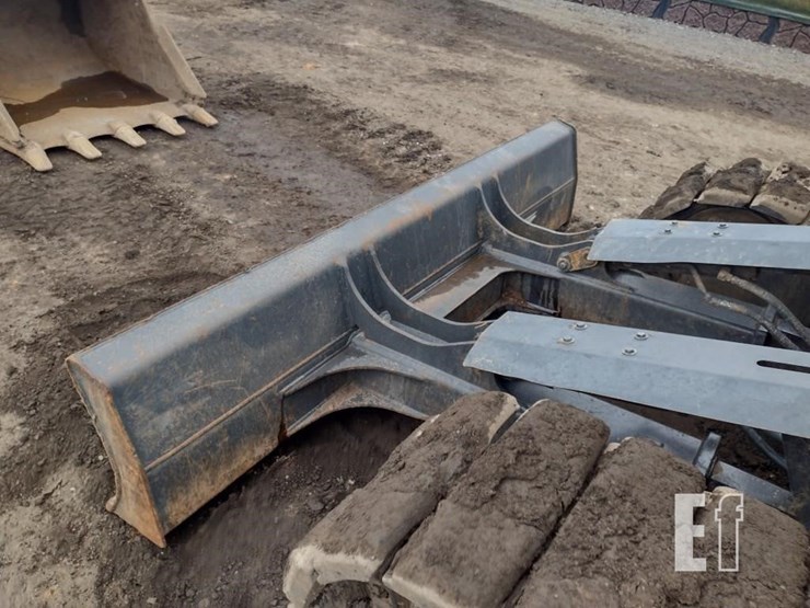 case-cx145d-msr-image-26