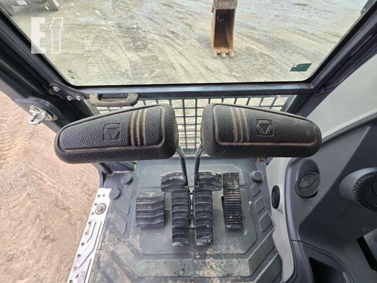 2023-xcmg-xe300u-image-13