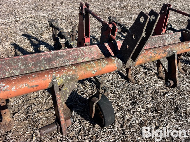 3-pt-4-row-cultivator-image-9