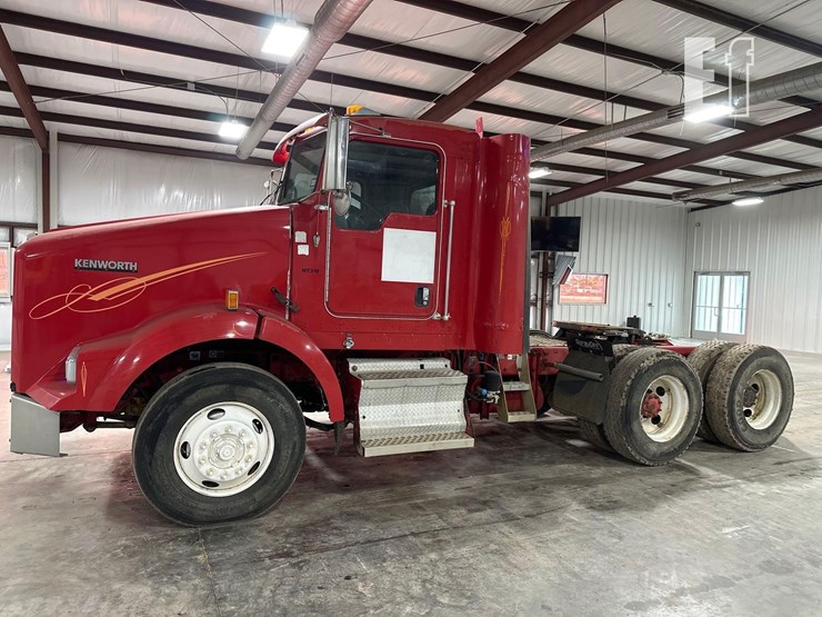 2006-kenworth-t800-image-1