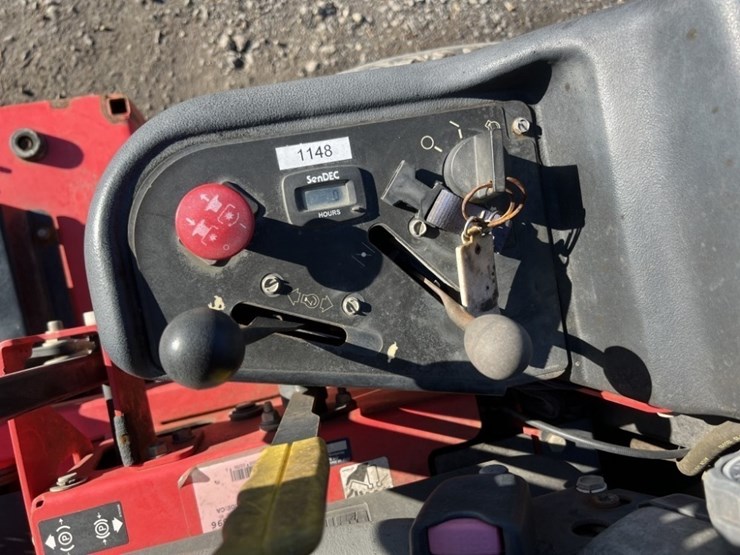 2011-gravely-proturn-48-image-22