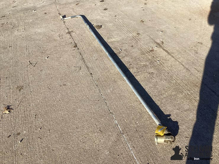 shur-lok-roll-tarp-handle-image-7