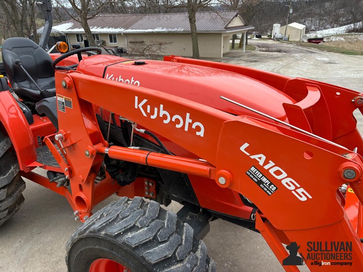 2022-kubota-mx5400dt-image-16