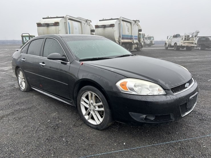 2013-chevrolet-impala-ltz-sedan-image-7