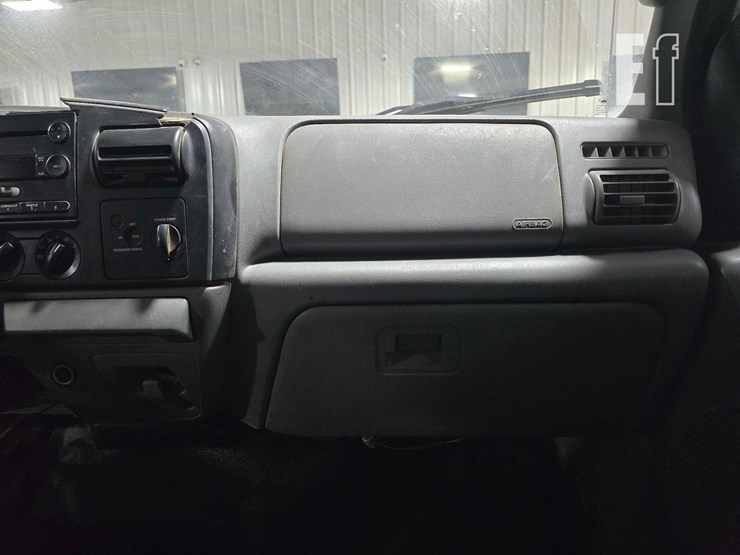 2007-ford-f550-sd-image-19